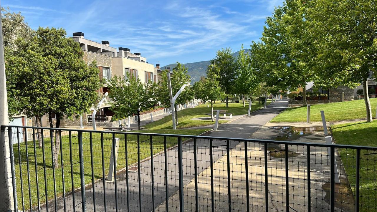 Las Margas Mirador Del Valle Хуеска Екстериор снимка